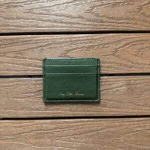 Elegant Green Leather Card Holder